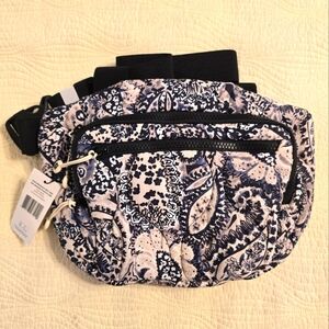 NWT Vera Bradley Lightweight Belt Bag  "Stratford Paisley"
